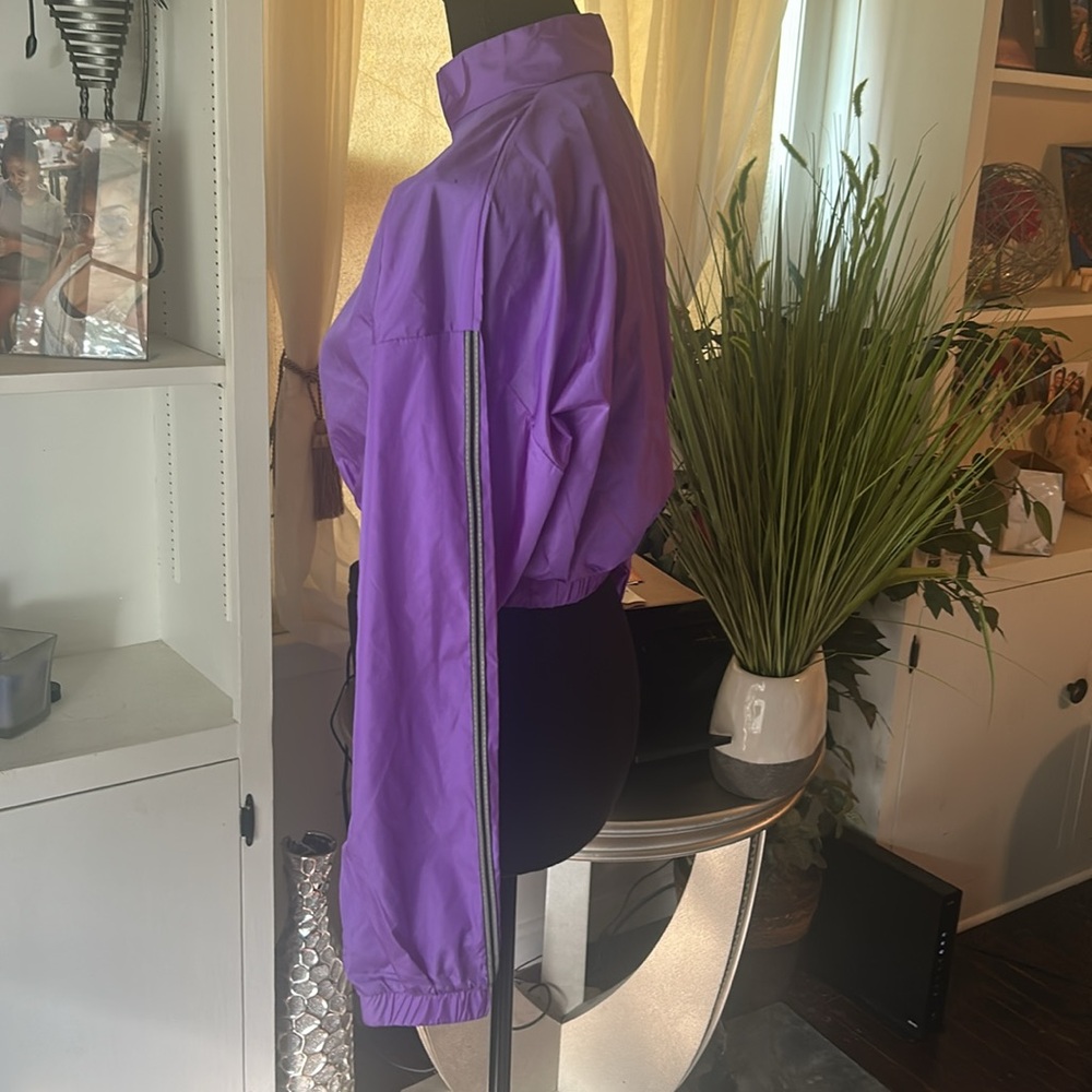 FASHION NOVA Reflector Crop wind breaker jacket - Picture 2 of 7